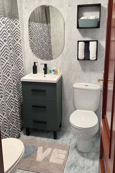 Piso Confort Y Detalles Ourense 아파트 외부 사진